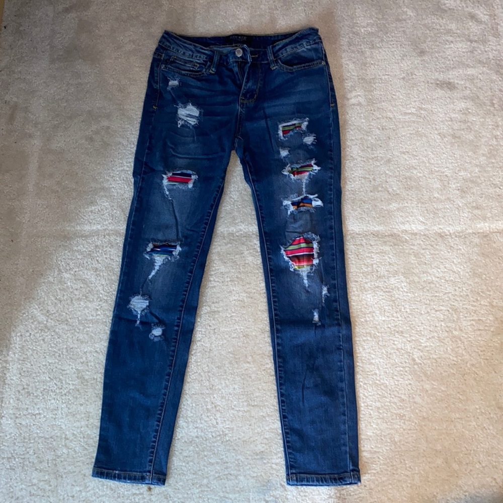 Judy Blue rainbow patch skinny jeans. Decent stretch.